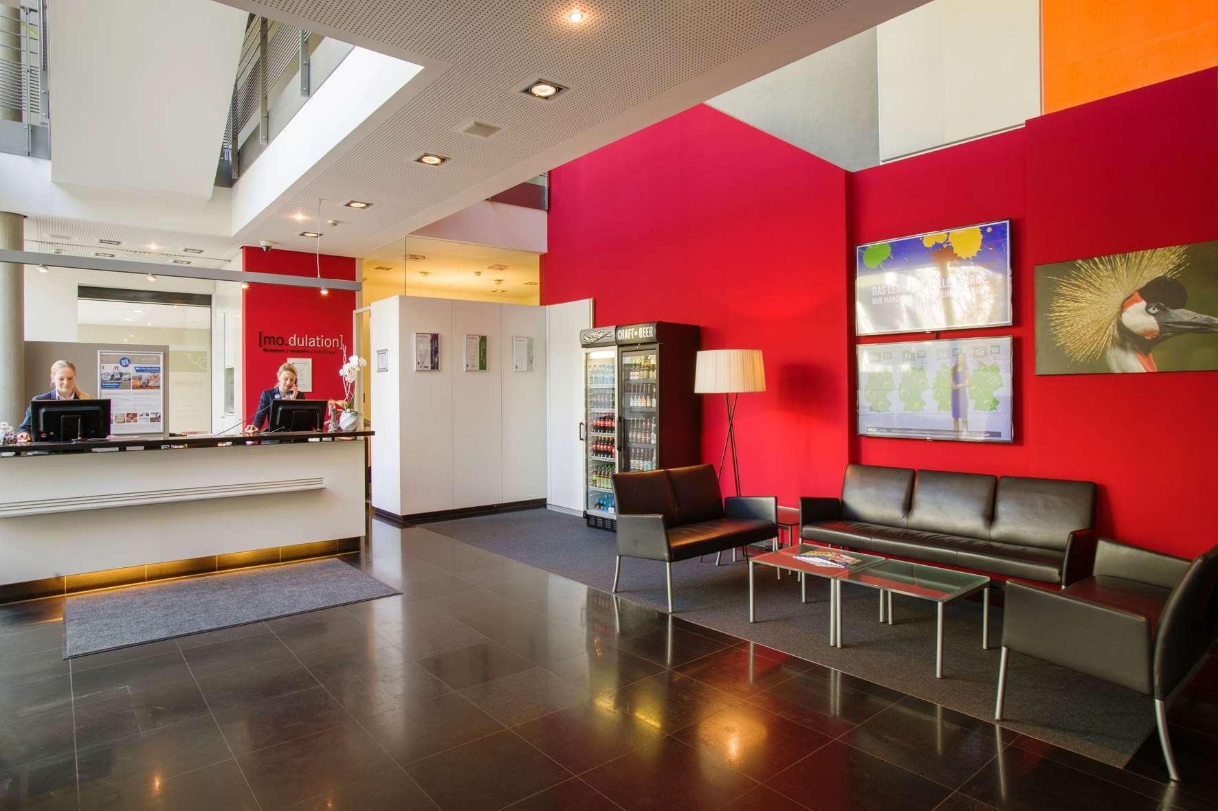 Vienna House Easy By Wyndham Stuttgart Hotel Екстериор снимка