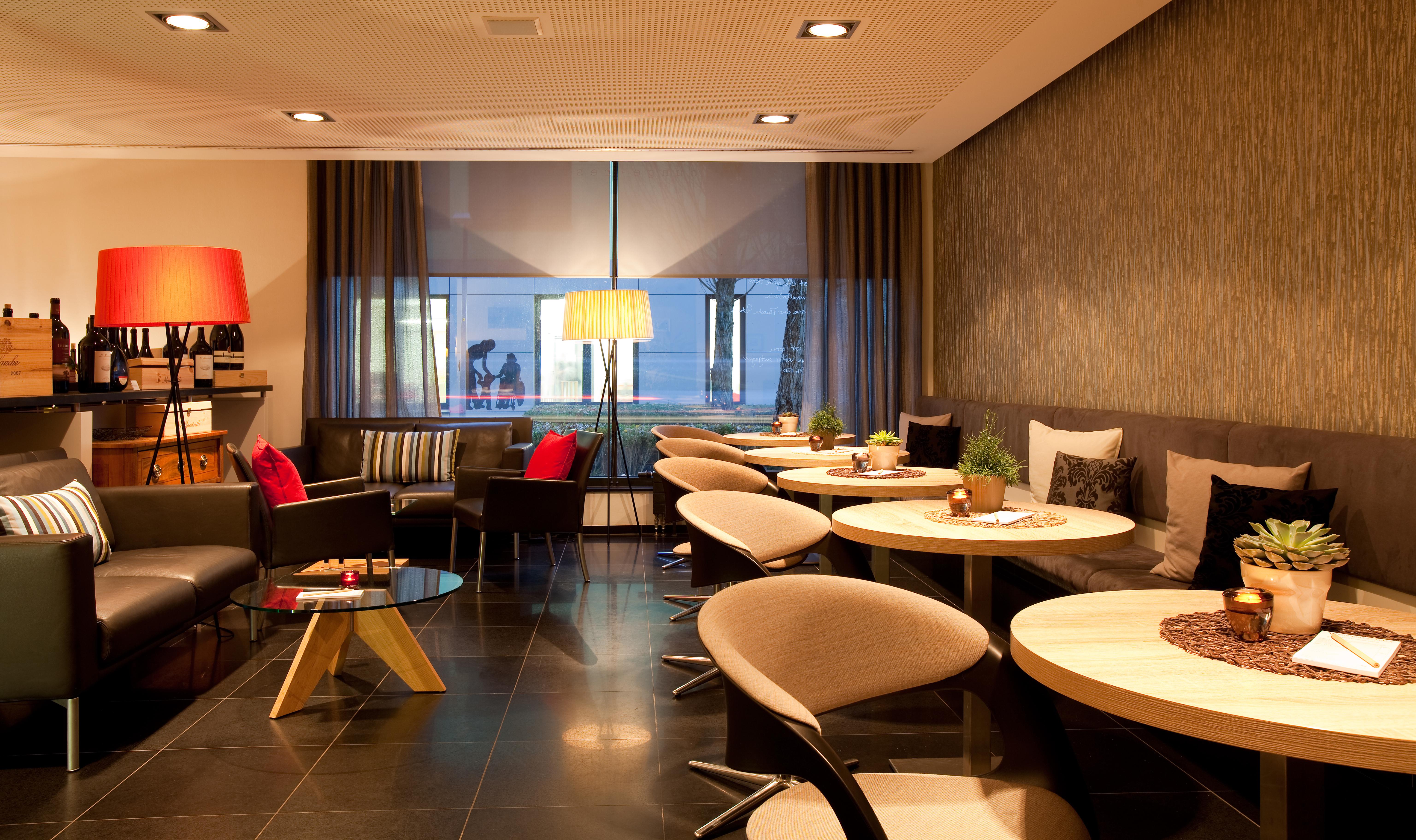 Vienna House Easy By Wyndham Stuttgart Hotel Екстериор снимка