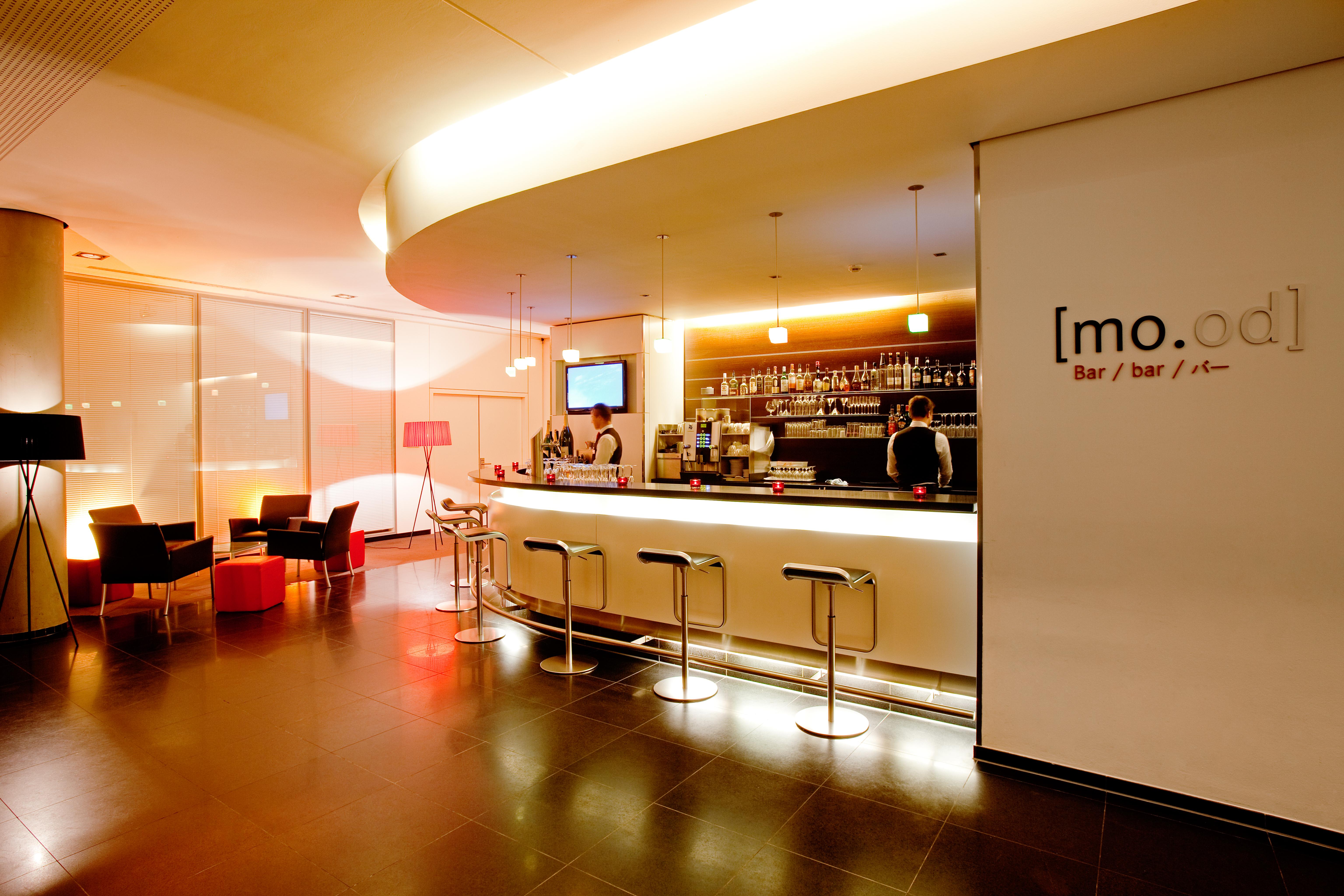 Vienna House Easy By Wyndham Stuttgart Hotel Екстериор снимка